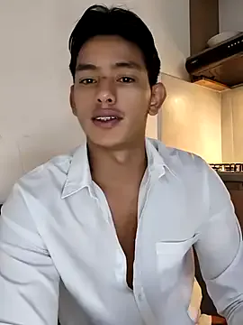 Offline Hiroshi_Shen on StripChat