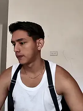 Offline Hiroshi_Shen on StripChat