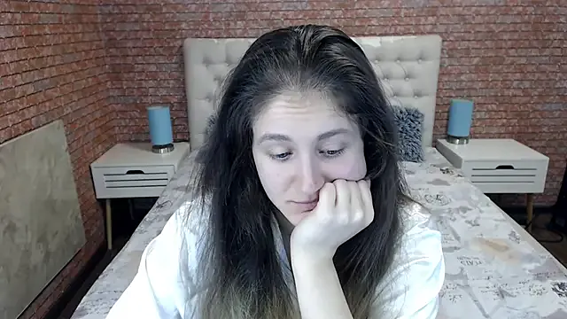 Holliy_Cooper on StripChat