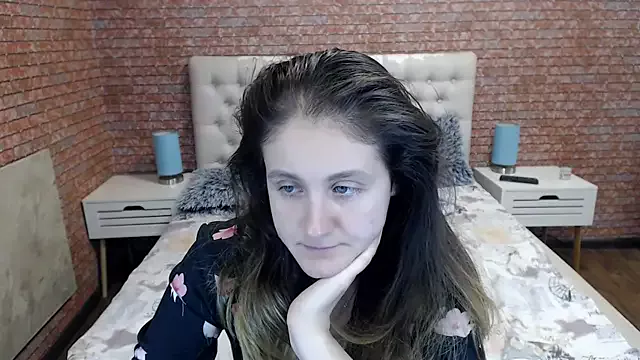 Holliy_Cooper on StripChat