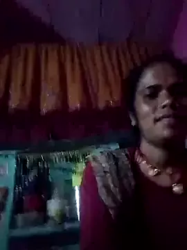 Hot_ashna on StripChat