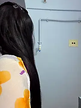 Offline Hot_honey77 on StripChat