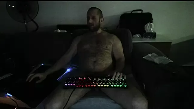 Freechat Hugealphabeast on StripChat