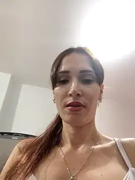 Offline Irresistible24 on StripChat