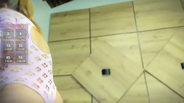 Isabelagomez1 on StripChat