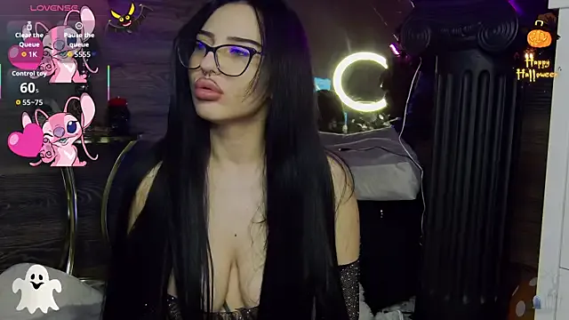 Freechat IsabellaLuxx on StripChat