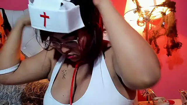 Offline ivy_roosx on StripChat