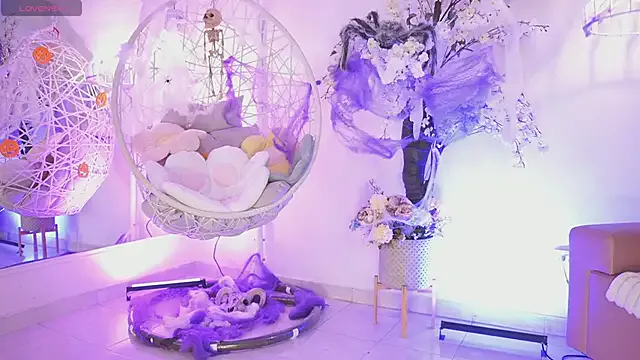 JadeSummerr on StripChat