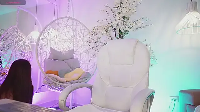 JadeSummerr on StripChat