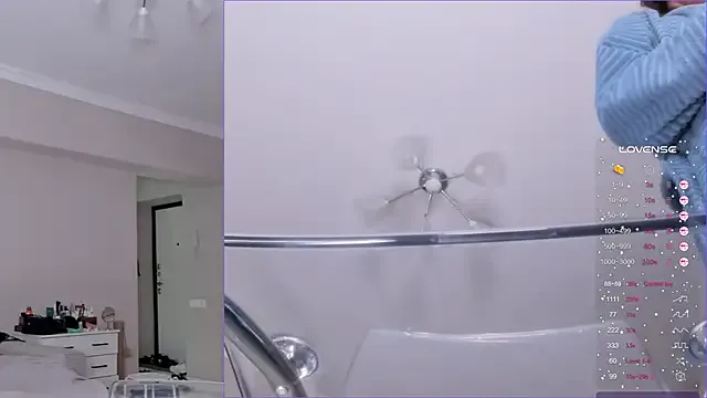 Offline jane_sui on StripChat