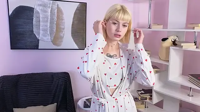 Offline Jasmi_Yets on StripChat