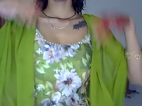 Offline JASMINE__09 on StripChat