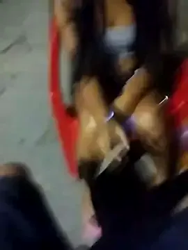 Offline jeltsin3-25 on StripChat