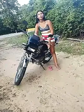 Offline jeltsin3-25 on StripChat