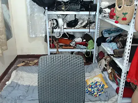 Offline Jenny-jhane on StripChat