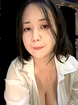 Offline JoyFulLicss on StripChat