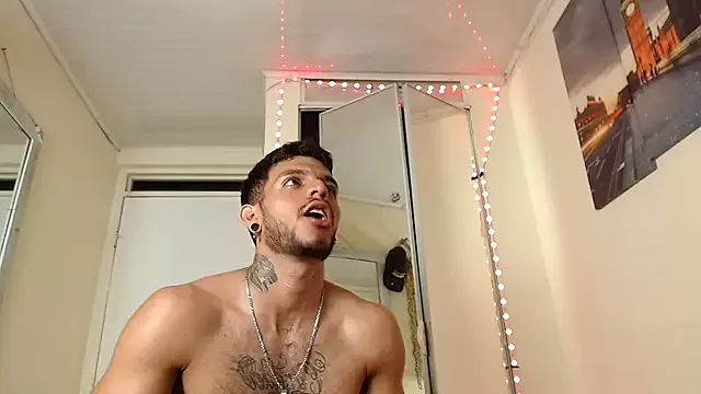 Offline JuanBlade on StripChat