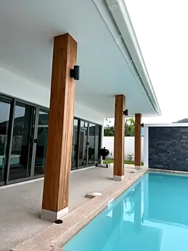 Offline JuicyFruits93 on StripChat