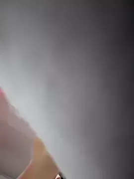 Offline Jules_Anderson on StripChat