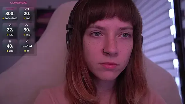 Offline juliapie on StripChat