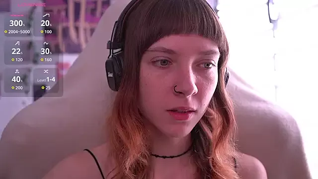 Offline juliapie on StripChat