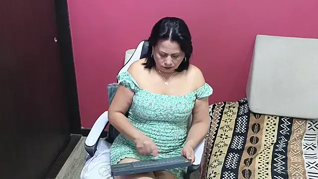 Offline Kaily_jonness on StripChat