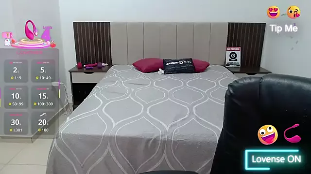 Freechat Karlacasada on StripChat