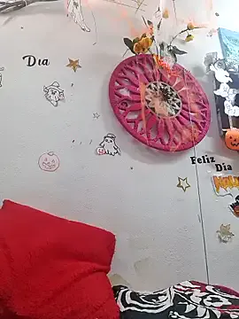 Freechat karlythoth@xh on StripChat