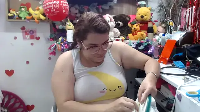 Freechat karlythoth@xh on StripChat