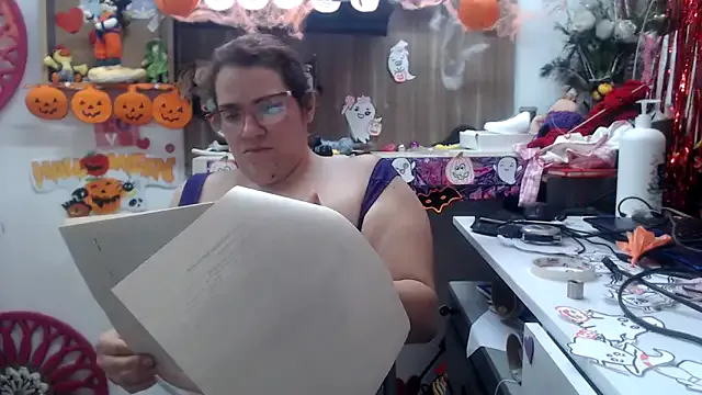 Freechat karlythoth@xh on StripChat