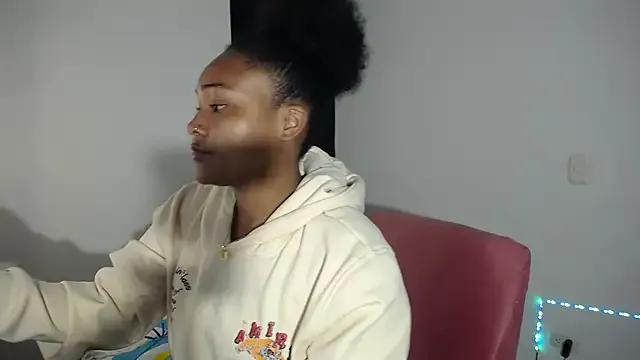 Private katty_ebonny on StripChat