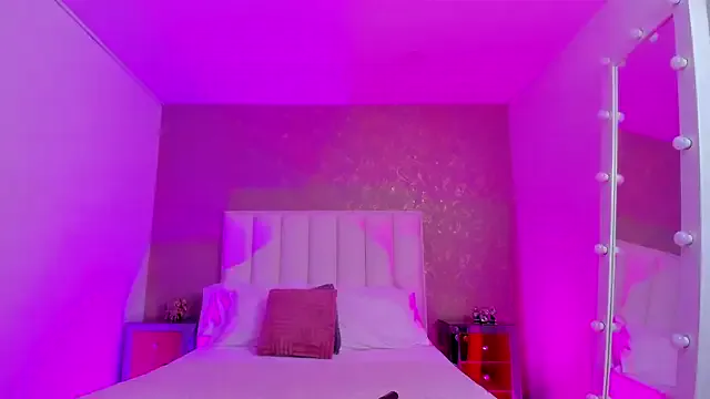 Offline KaylieBrooks on StripChat