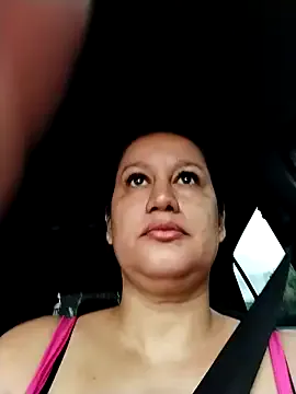 Offline keilymadam on StripChat