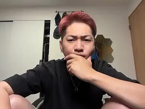 Offline ken_0927 on StripChat