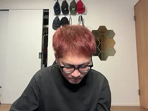 Offline ken_0927 on StripChat