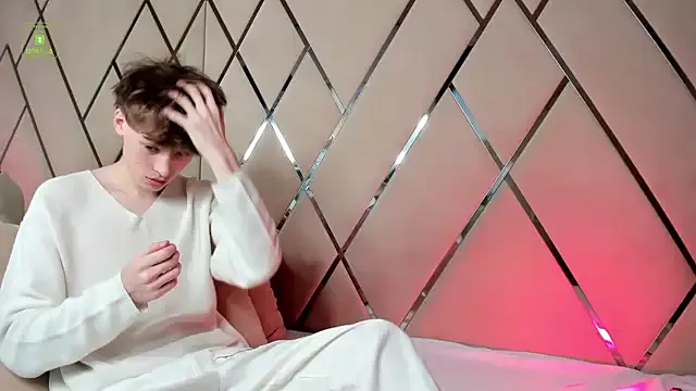 Offline Kevin_Garsia on StripChat