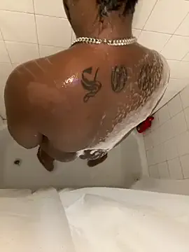 Offline KeYBuMp323 on StripChat