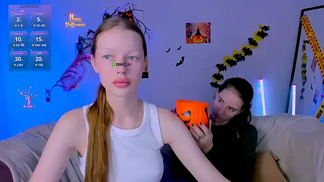 Offline khloebeauty on StripChat