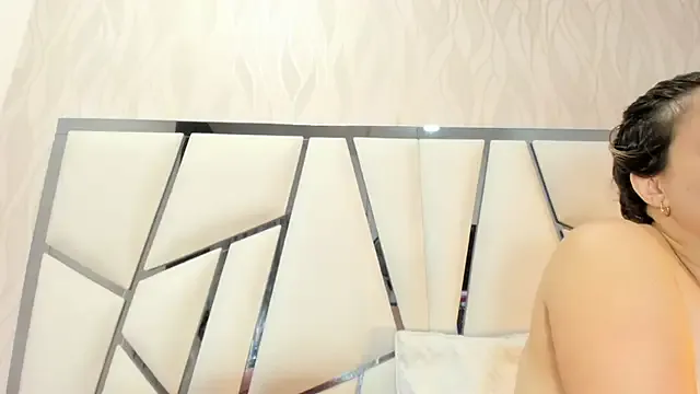 Freechat kimberly7_ on StripChat