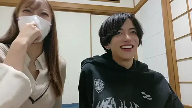 Group komei_abe on StripChat