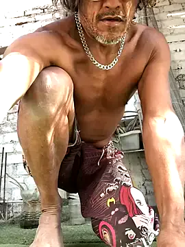 Offline kvr27 on StripChat