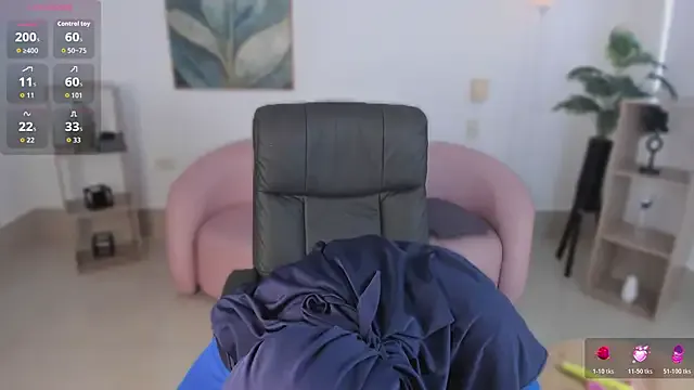 StripChat kylie_soraya is Private kylie_soraya — Handjob + spit