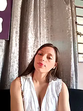 Lahila_ on StripChat