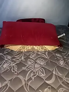 Offline Lamia_Queen_ on StripChat