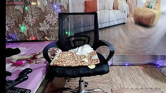 StripChat Lanian-99 is Freechat Lanian-99 — helpme complete thankss