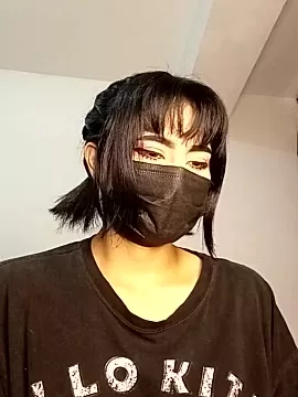 Latin_summer on StripChat