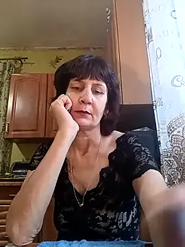 Laura_Kiss on StripChat