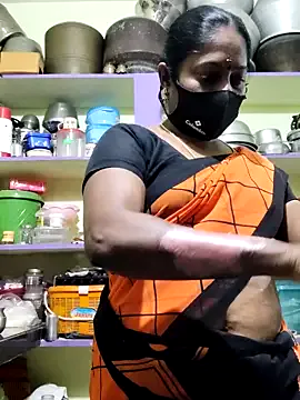 Freechat laxmipriya143 on StripChat