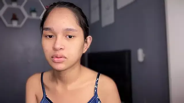 Offline lelasohna on StripChat