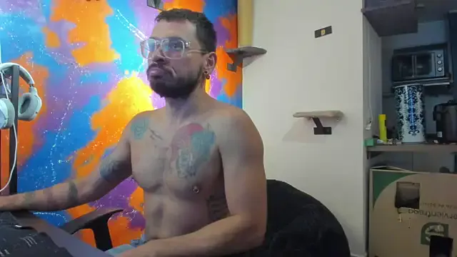 Freechat leondevereda on StripChat